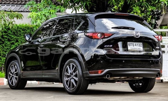 ซื้อ รถมือสอง Mazda CX-5 สีดำ รถยนต์ ใน %{เมือง} ใน กรุงเทพมหานคร