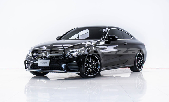 ซื้อ รถมือสอง Mercedes-Benz C-Classe สีดำ รถยนต์ ใน %{เมือง} ใน กรุงเทพมหานคร
