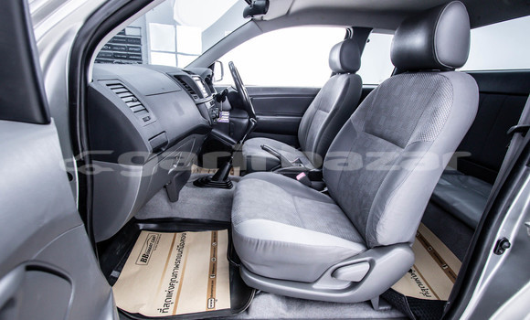 Buy Used Toyota Hiluxe VIGO Other Car in Bangkok in Bangkok Buy Used Toyota Hiluxe VIGO Other Car in Bangkok in Bangkok