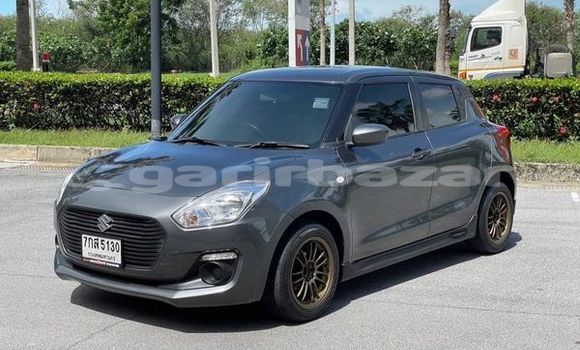 ซื้อ รถมือสอง Suzuki Swift อื่น ๆ รถยนต์ ใน %{เมือง} ใน กรุงเทพมหานคร