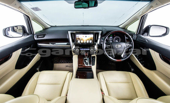 Buy Used Toyota Alphard White Car in Bangkok in Bangkok Buy Used Toyota Alphard White Car in Bangkok in Bangkok