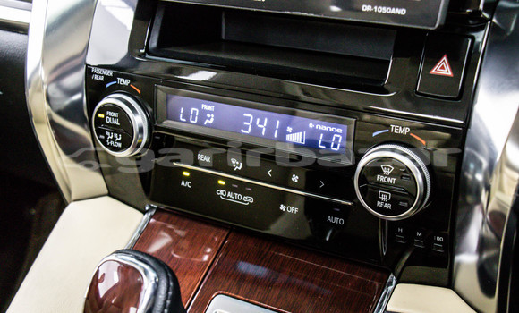 Buy Used Toyota Alphard White Car in Bangkok in Bangkok Buy Used Toyota Alphard White Car in Bangkok in Bangkok