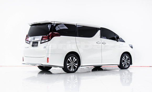 Buy Used Toyota Alphard White Car in Bangkok in Bangkok Buy Used Toyota Alphard White Car in Bangkok in Bangkok