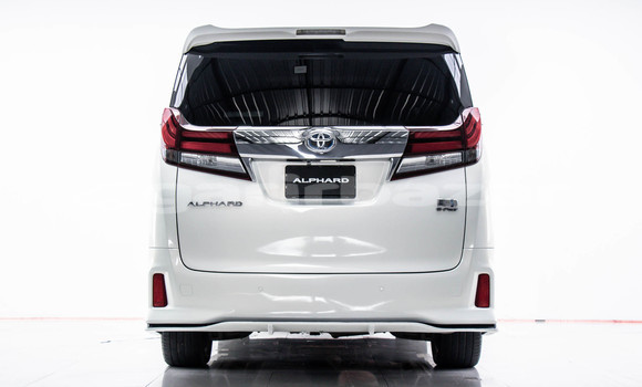 Buy Used Toyota Alphard White Car in Bangkok in Bangkok Buy Used Toyota Alphard White Car in Bangkok in Bangkok
