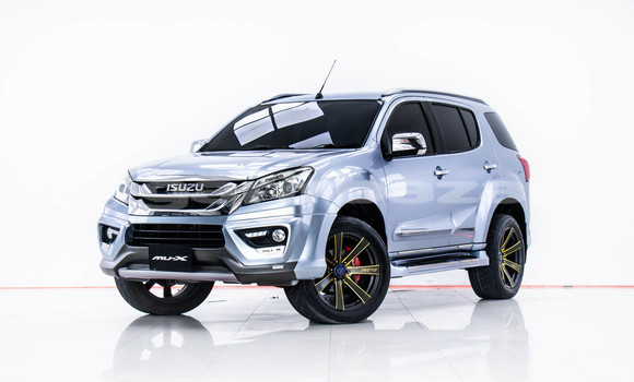 ซื้อ รถมือสอง Isuzu MU-X อื่น ๆ รถยนต์ ใน %{เมือง} ใน กรุงเทพมหานคร ซื้อ รถมือสอง Isuzu MU-X อื่น ๆ รถยนต์ ใน %{เมือง} ใน กรุงเทพมหานคร