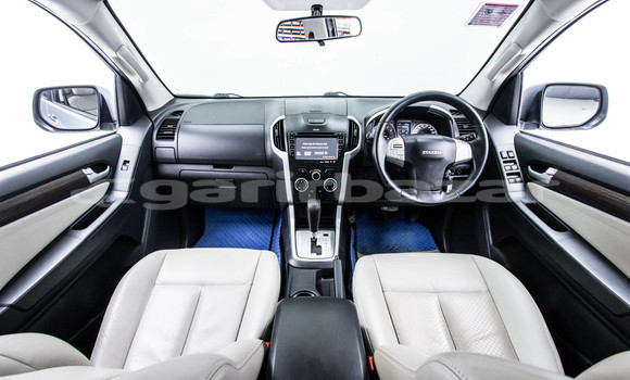 ซื้อ รถมือสอง Isuzu MU-X อื่น ๆ รถยนต์ ใน %{เมือง} ใน กรุงเทพมหานคร ซื้อ รถมือสอง Isuzu MU-X อื่น ๆ รถยนต์ ใน %{เมือง} ใน กรุงเทพมหานคร