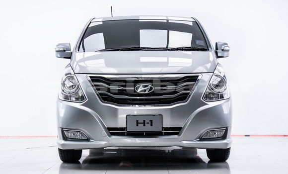 ซื้อ รถมือสอง Hyundai H1 สีน้ำตาล รถยนต์ ใน %{เมือง} ใน กรุงเทพมหานคร ซื้อ รถมือสอง Hyundai H1 สีน้ำตาล รถยนต์ ใน %{เมือง} ใน กรุงเทพมหานคร