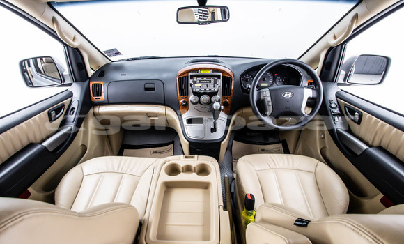 ซื้อ รถมือสอง Hyundai H1 สีน้ำตาล รถยนต์ ใน %{เมือง} ใน กรุงเทพมหานคร ซื้อ รถมือสอง Hyundai H1 สีน้ำตาล รถยนต์ ใน %{เมือง} ใน กรุงเทพมหานคร