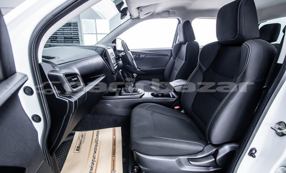 Buy Used Isuzu D-Max White Car in Bangkok in Bangkok Buy Used Isuzu D-Max White Car in Bangkok in Bangkok