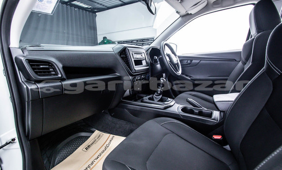 Buy Used Isuzu D-Max White Car in Bangkok in Bangkok Buy Used Isuzu D-Max White Car in Bangkok in Bangkok