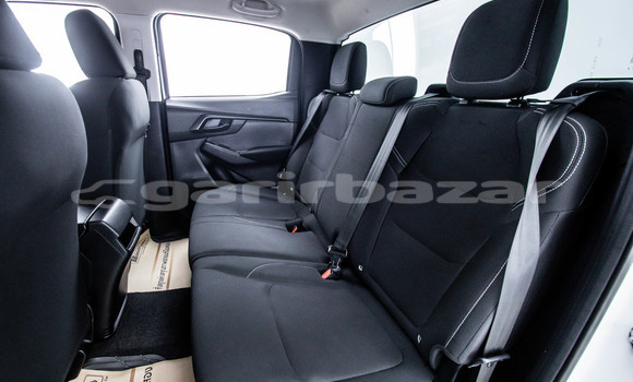 Buy Used Isuzu D-Max White Car in Bangkok in Bangkok Buy Used Isuzu D-Max White Car in Bangkok in Bangkok