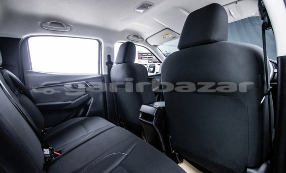 Buy Used Isuzu D-Max White Car in Bangkok in Bangkok Buy Used Isuzu D-Max White Car in Bangkok in Bangkok