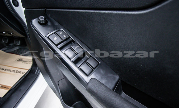 Buy Used Isuzu D-Max White Car in Bangkok in Bangkok Buy Used Isuzu D-Max White Car in Bangkok in Bangkok