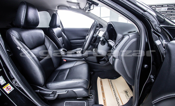 ซื้อ รถมือสอง Honda HR-V สีดำ รถยนต์ ใน %{เมือง} ใน กรุงเทพมหานคร ซื้อ รถมือสอง Honda HR-V สีดำ รถยนต์ ใน %{เมือง} ใน กรุงเทพมหานคร