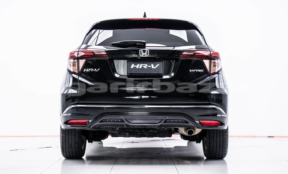 ซื้อ รถมือสอง Honda HR-V สีดำ รถยนต์ ใน %{เมือง} ใน กรุงเทพมหานคร ซื้อ รถมือสอง Honda HR-V สีดำ รถยนต์ ใน %{เมือง} ใน กรุงเทพมหานคร