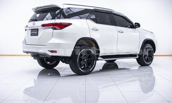 ซื้อ รถมือสอง Toyota Fortuner ขาว รถยนต์ ใน %{เมือง} ใน กรุงเทพมหานคร ซื้อ รถมือสอง Toyota Fortuner ขาว รถยนต์ ใน %{เมือง} ใน กรุงเทพมหานคร