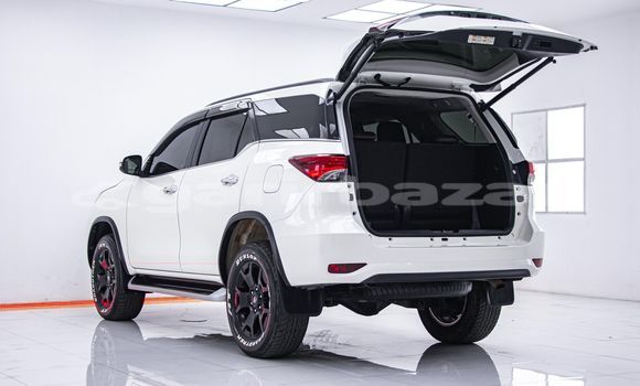 ซื้อ รถมือสอง Toyota Fortuner ขาว รถยนต์ ใน %{เมือง} ใน กรุงเทพมหานคร ซื้อ รถมือสอง Toyota Fortuner ขาว รถยนต์ ใน %{เมือง} ใน กรุงเทพมหานคร