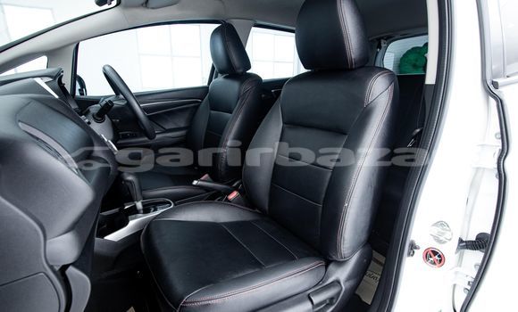 Buy Used Honda Jazz White Car in Bangkok in Bangkok Buy Used Honda Jazz White Car in Bangkok in Bangkok