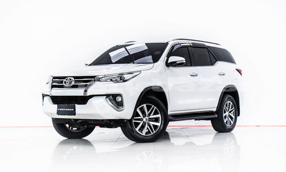 Buy Used Toyota Fortuner White Car in Bangkok in Bangkok Buy Used Toyota Fortuner White Car in Bangkok in Bangkok