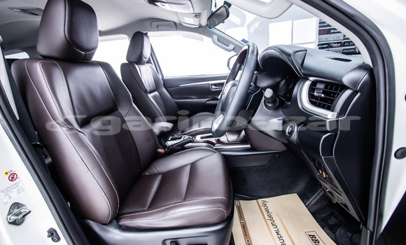 Buy Used Toyota Fortuner White Car in Bangkok in Bangkok Buy Used Toyota Fortuner White Car in Bangkok in Bangkok