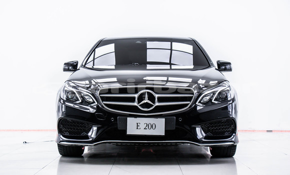 ซื้อ รถมือสอง Mercedes-Benz E-Classe สีดำ รถยนต์ ใน %{เมือง} ใน กรุงเทพมหานคร ซื้อ รถมือสอง Mercedes-Benz E-Classe สีดำ รถยนต์ ใน %{เมือง} ใน กรุงเทพมหานคร