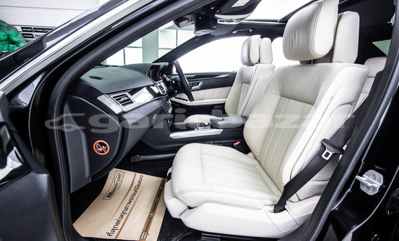ซื้อ รถมือสอง Mercedes-Benz E-Classe สีดำ รถยนต์ ใน %{เมือง} ใน กรุงเทพมหานคร ซื้อ รถมือสอง Mercedes-Benz E-Classe สีดำ รถยนต์ ใน %{เมือง} ใน กรุงเทพมหานคร