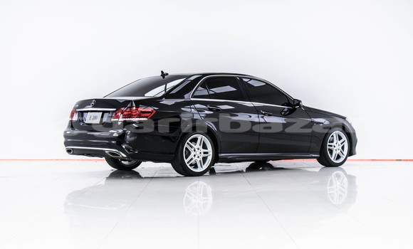 ซื้อ รถมือสอง Mercedes-Benz E-Classe สีดำ รถยนต์ ใน %{เมือง} ใน กรุงเทพมหานคร ซื้อ รถมือสอง Mercedes-Benz E-Classe สีดำ รถยนต์ ใน %{เมือง} ใน กรุงเทพมหานคร