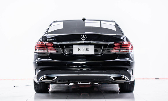 ซื้อ รถมือสอง Mercedes-Benz E-Classe สีดำ รถยนต์ ใน %{เมือง} ใน กรุงเทพมหานคร ซื้อ รถมือสอง Mercedes-Benz E-Classe สีดำ รถยนต์ ใน %{เมือง} ใน กรุงเทพมหานคร