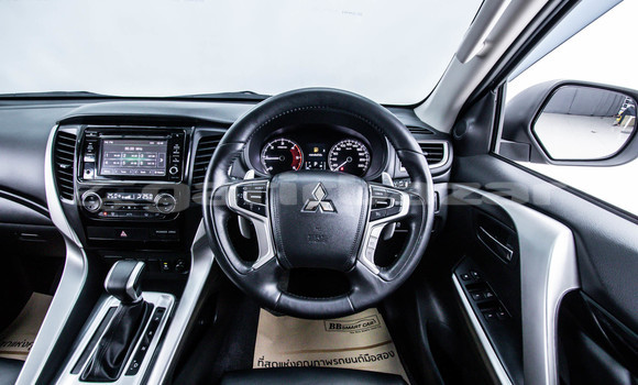 ซื้อ รถมือสอง Mitsubishi Pajero Sport อื่น ๆ รถยนต์ ใน %{เมือง} ใน กรุงเทพมหานคร ซื้อ รถมือสอง Mitsubishi Pajero Sport อื่น ๆ รถยนต์ ใน %{เมือง} ใน กรุงเทพมหานคร