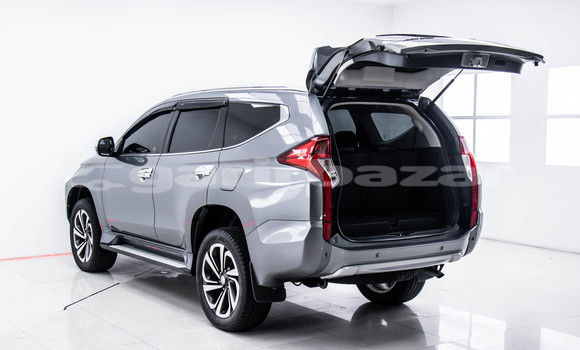 ซื้อ รถมือสอง Mitsubishi Pajero Sport อื่น ๆ รถยนต์ ใน %{เมือง} ใน กรุงเทพมหานคร ซื้อ รถมือสอง Mitsubishi Pajero Sport อื่น ๆ รถยนต์ ใน %{เมือง} ใน กรุงเทพมหานคร