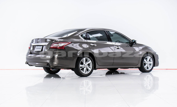 Buy Used Nissan Teana Brown Car in Bangkok in Bangkok Buy Used Nissan Teana Brown Car in Bangkok in Bangkok