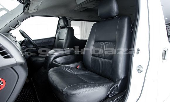 ซื้อ รถมือสอง Toyota Ventury ขาว รถยนต์ ใน %{เมือง} ใน กรุงเทพมหานคร ซื้อ รถมือสอง Toyota Ventury ขาว รถยนต์ ใน %{เมือง} ใน กรุงเทพมหานคร