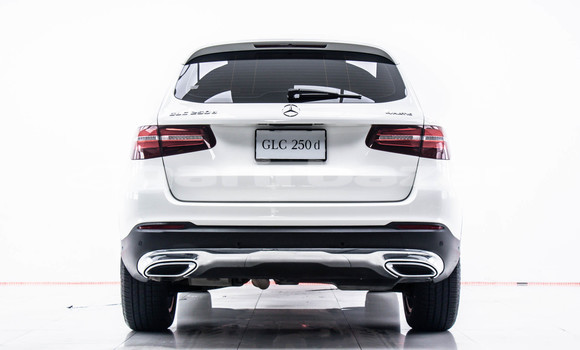 ซื้อ รถมือสอง Mercedes-Benz GLC 250D ขาว รถยนต์ ใน %{เมือง} ใน กรุงเทพมหานคร ซื้อ รถมือสอง Mercedes-Benz GLC 250D ขาว รถยนต์ ใน %{เมือง} ใน กรุงเทพมหานคร