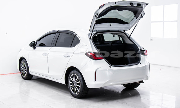 Buy Used Honda City White Car in Bangkok in Bangkok Buy Used Honda City White Car in Bangkok in Bangkok