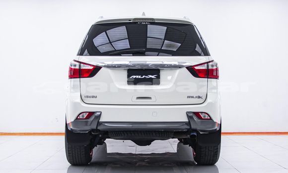ซื้อ รถมือสอง Isuzu MU-X ขาว รถยนต์ ใน %{เมือง} ใน กรุงเทพมหานคร ซื้อ รถมือสอง Isuzu MU-X ขาว รถยนต์ ใน %{เมือง} ใน กรุงเทพมหานคร