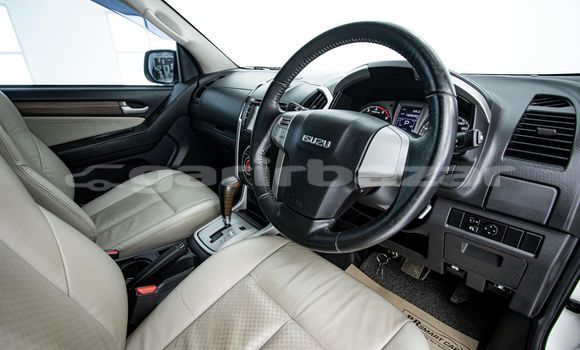 ซื้อ รถมือสอง Isuzu MU-X ขาว รถยนต์ ใน %{เมือง} ใน กรุงเทพมหานคร ซื้อ รถมือสอง Isuzu MU-X ขาว รถยนต์ ใน %{เมือง} ใน กรุงเทพมหานคร