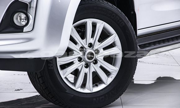 Buy Used Isuzu D-Max Other Car in Bangkok in Bangkok Buy Used Isuzu D-Max Other Car in Bangkok in Bangkok