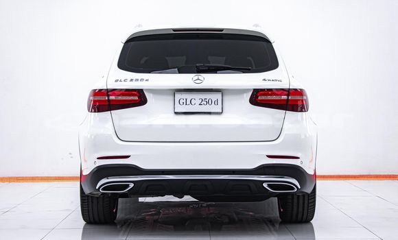 ซื้อ รถมือสอง Mercedes-Benz GLC ขาว รถยนต์ ใน %{เมือง} ใน กรุงเทพมหานคร ซื้อ รถมือสอง Mercedes-Benz GLC ขาว รถยนต์ ใน %{เมือง} ใน กรุงเทพมหานคร