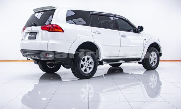 ซื้อ รถมือสอง Mitsubishi Pajero ขาว รถยนต์ ใน %{เมือง} ใน กรุงเทพมหานคร ซื้อ รถมือสอง Mitsubishi Pajero ขาว รถยนต์ ใน %{เมือง} ใน กรุงเทพมหานคร