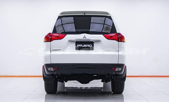 ซื้อ รถมือสอง Mitsubishi Pajero ขาว รถยนต์ ใน %{เมือง} ใน กรุงเทพมหานคร ซื้อ รถมือสอง Mitsubishi Pajero ขาว รถยนต์ ใน %{เมือง} ใน กรุงเทพมหานคร