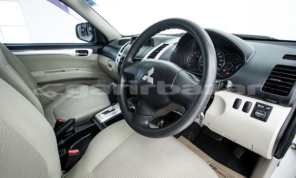 ซื้อ รถมือสอง Mitsubishi Pajero ขาว รถยนต์ ใน %{เมือง} ใน กรุงเทพมหานคร ซื้อ รถมือสอง Mitsubishi Pajero ขาว รถยนต์ ใน %{เมือง} ใน กรุงเทพมหานคร