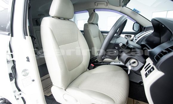 ซื้อ รถมือสอง Mitsubishi Pajero ขาว รถยนต์ ใน %{เมือง} ใน กรุงเทพมหานคร ซื้อ รถมือสอง Mitsubishi Pajero ขาว รถยนต์ ใน %{เมือง} ใน กรุงเทพมหานคร