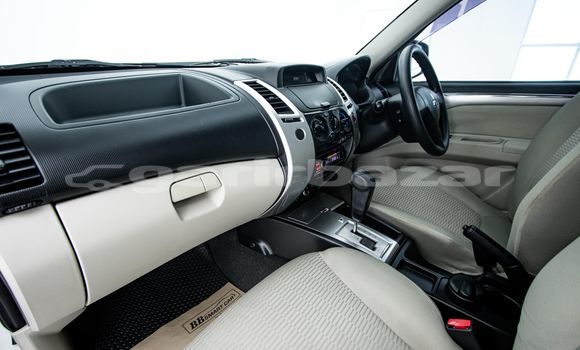 ซื้อ รถมือสอง Mitsubishi Pajero ขาว รถยนต์ ใน %{เมือง} ใน กรุงเทพมหานคร ซื้อ รถมือสอง Mitsubishi Pajero ขาว รถยนต์ ใน %{เมือง} ใน กรุงเทพมหานคร