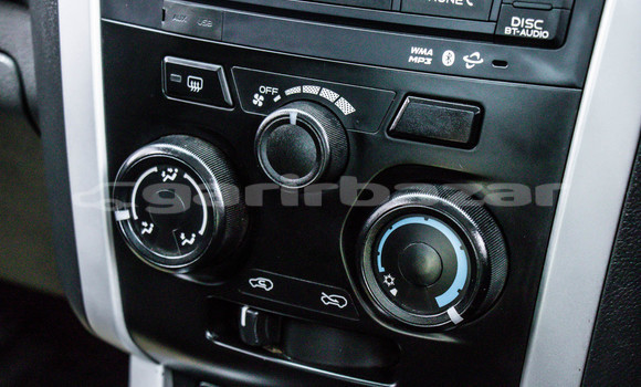 Buy Used Isuzu D-Max White Car in Bangkok in Bangkok Buy Used Isuzu D-Max White Car in Bangkok in Bangkok