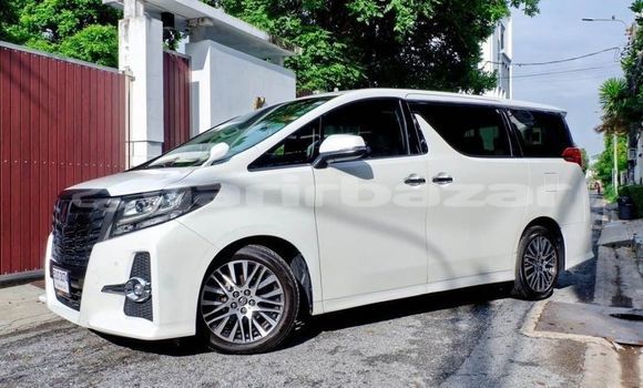 ซื้อ รถมือสอง Toyota Alphard ขาว รถยนต์ ใน %{เมือง} ใน กรุงเทพมหานคร ซื้อ รถมือสอง Toyota Alphard ขาว รถยนต์ ใน %{เมือง} ใน กรุงเทพมหานคร