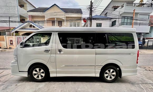 ซื้อ รถมือสอง Toyota Ventury ขาว รถยนต์ ใน %{เมือง} ใน กรุงเทพมหานคร ซื้อ รถมือสอง Toyota Ventury ขาว รถยนต์ ใน %{เมือง} ใน กรุงเทพมหานคร