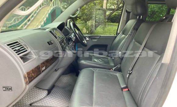 ซื้อ รถมือสอง Volkswagen Caravelle ขาว รถยนต์ ใน %{เมือง} ใน กรุงเทพมหานคร ซื้อ รถมือสอง Volkswagen Caravelle ขาว รถยนต์ ใน %{เมือง} ใน กรุงเทพมหานคร