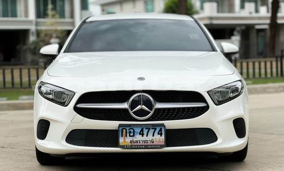 Buy Used Mercedes-Benz A200 White Car in Bangkok in Bangkok Buy Used Mercedes-Benz A200 White Car in Bangkok in Bangkok