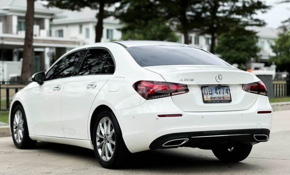 Buy Used Mercedes-Benz A200 White Car in Bangkok in Bangkok Buy Used Mercedes-Benz A200 White Car in Bangkok in Bangkok