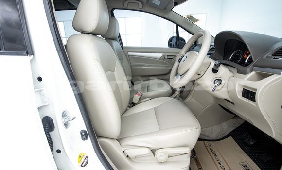 ซื้อ รถมือสอง Suzuki Ertiga ขาว รถยนต์ ใน %{เมือง} ใน กรุงเทพมหานคร ซื้อ รถมือสอง Suzuki Ertiga ขาว รถยนต์ ใน %{เมือง} ใน กรุงเทพมหานคร